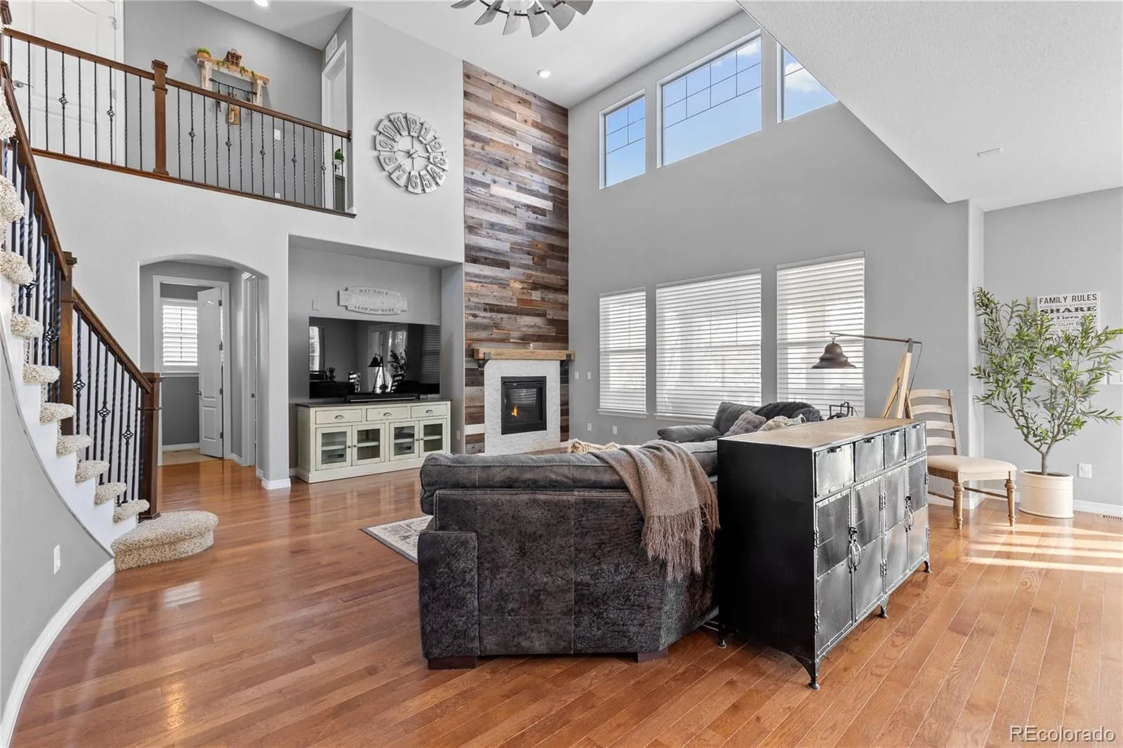 27267 E Jamison Place Aurora CO 80016 MLS #REC3526613 05282026022006 1600 14