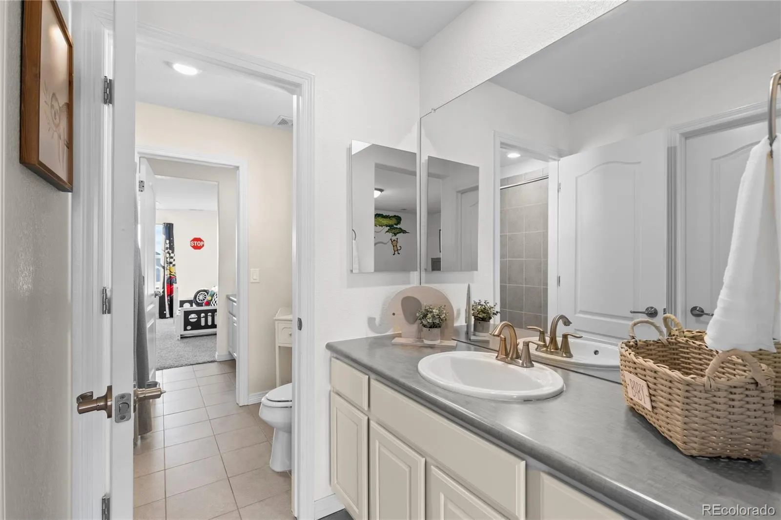 27267 E Jamison Place Aurora CO 80016 MLS #REC3526613 05282026022006 1600 28