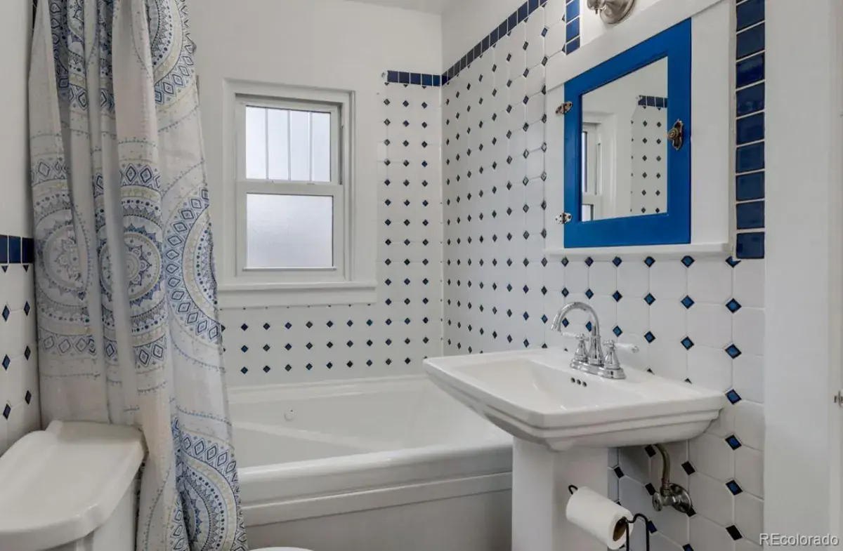 11232025014556 1200 13