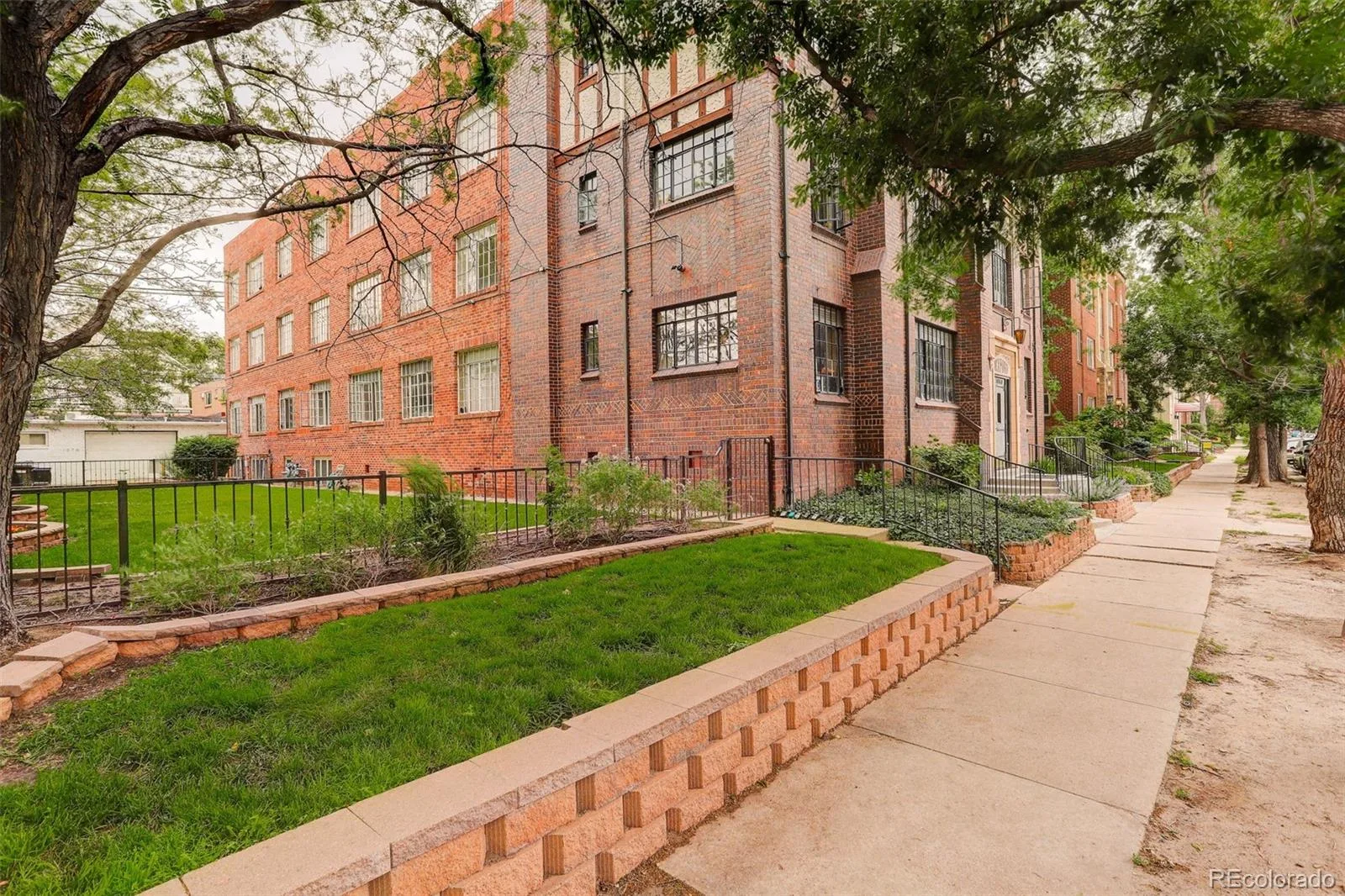 1060 N Washington Street #1A Denver CO 80203 | MLS #REC3529852 08172026164253 1600 10