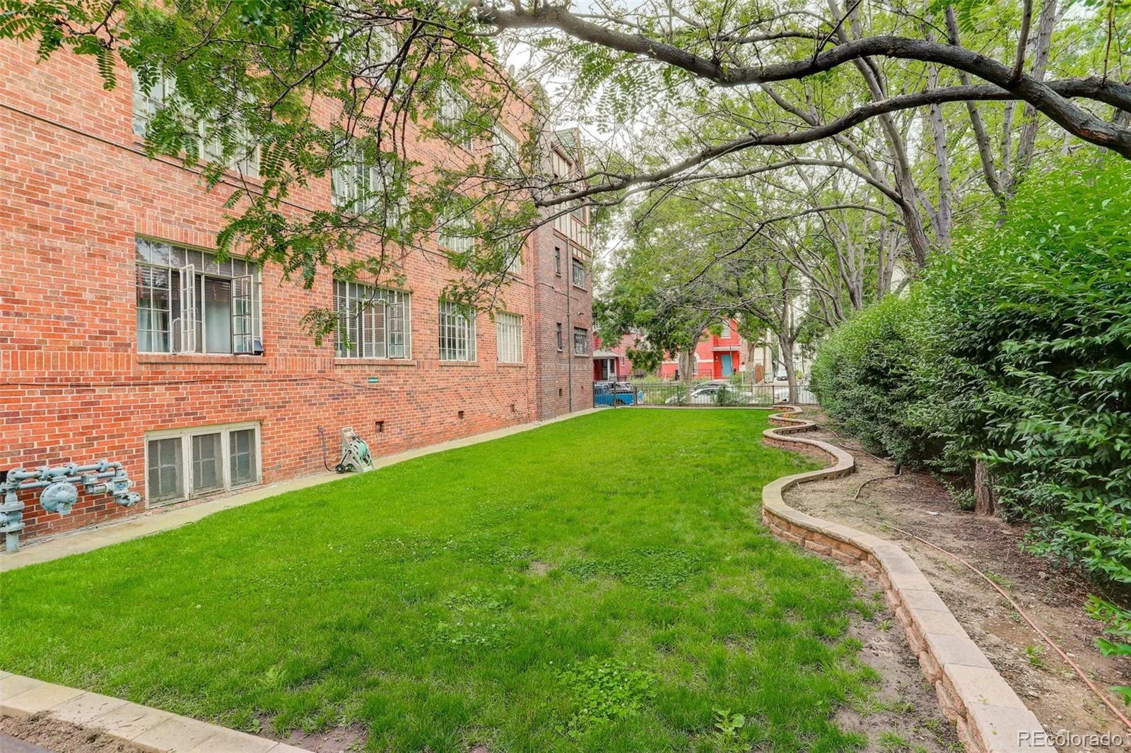1060 N Washington Street #1A Denver CO 80203 | MLS #REC3529852 08172026164253 1600 32