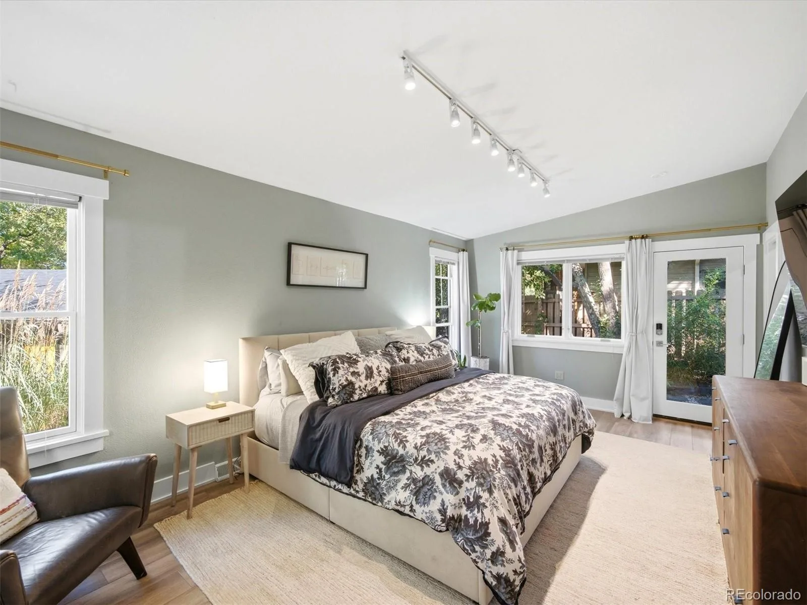 2651 S Jersey Street Denver CO 80222 | MLS #REC3532510 10112026221100 1600 17