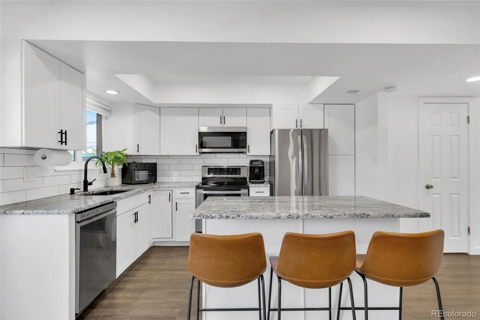9240 E Lehigh Avenue #4 Denver CO 80237 MLS #REC3532803 06182026232151 1600 4