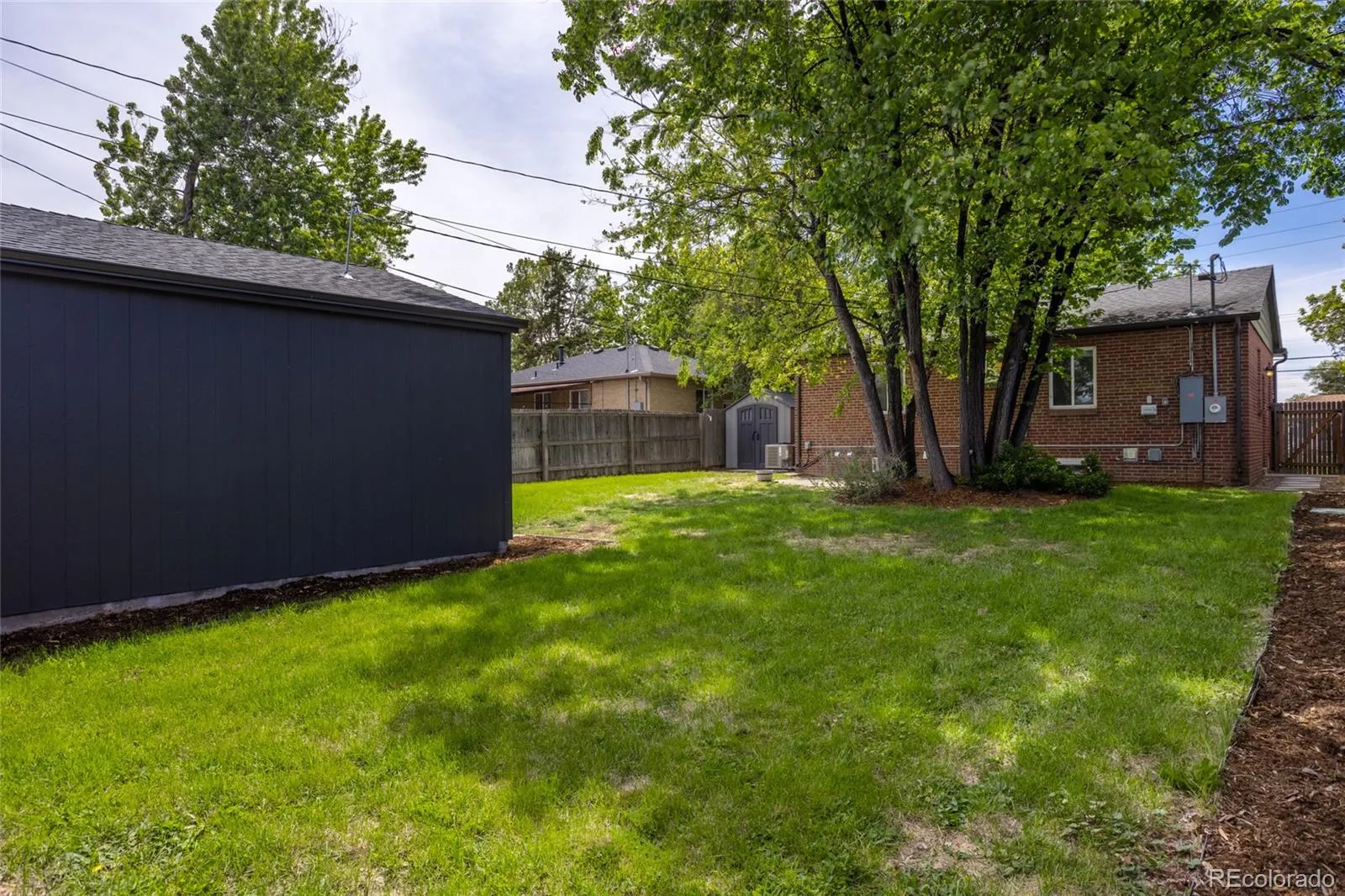 3336 Magnolia Street Denver CO 80207 MLS #REC3532871 05262026232615 1600 33