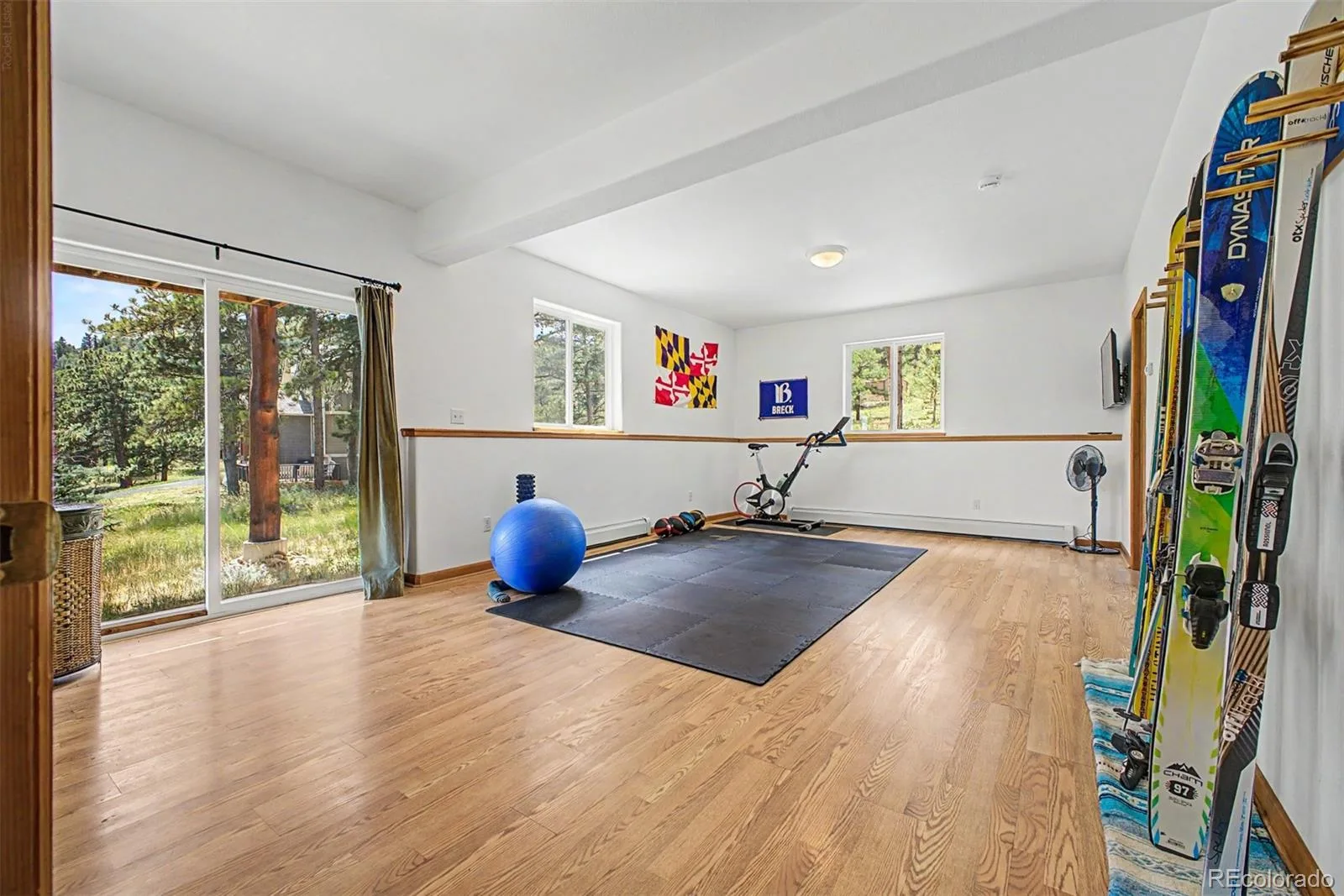 11743 Hillcrest Road Golden CO 80403 | MLS #REC3533247 07152026073936 1600 27