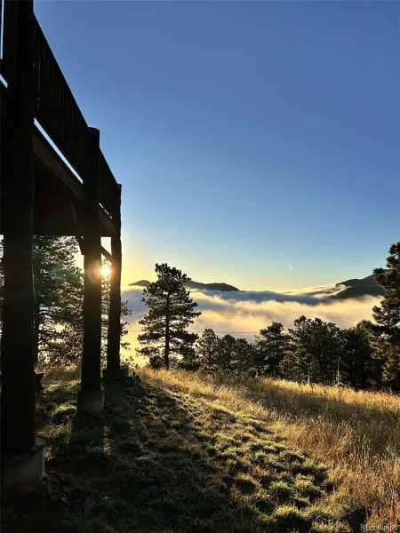11743 Hillcrest Road Golden CO 80403 | MLS #REC3533247 07152026073936 800 32