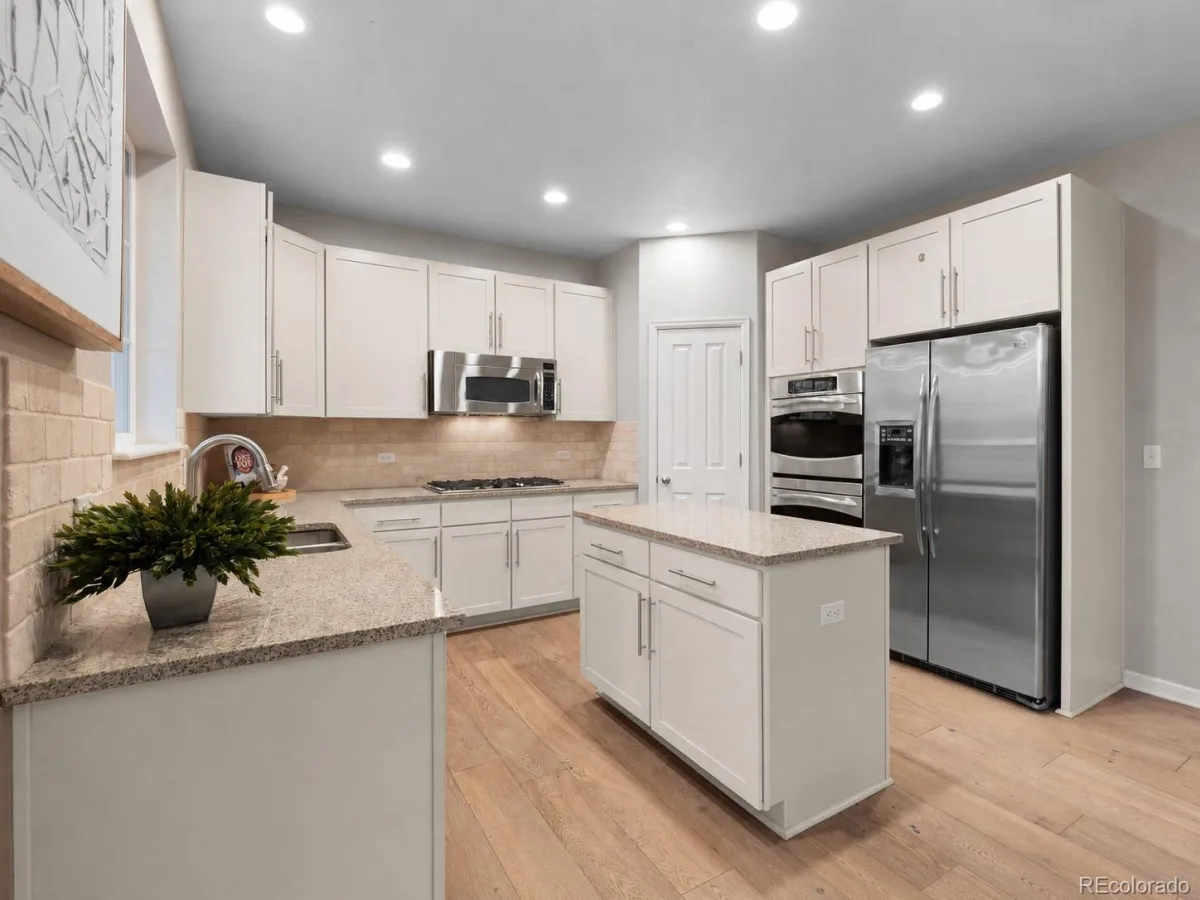592 Meadowleaf Lane Highlands Ranch CO 80126 | MLS #REC3533603 08062026205025 1200 10