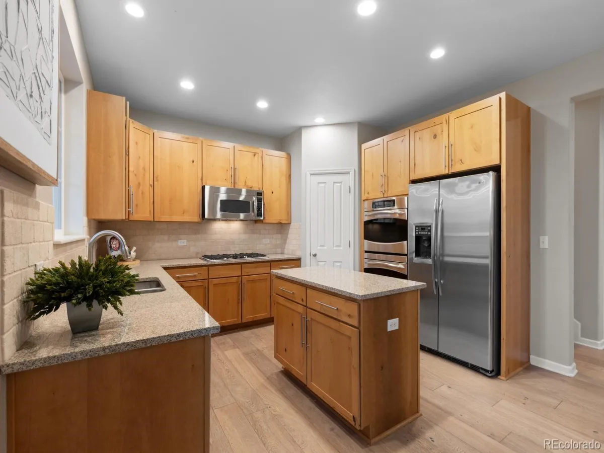 592 Meadowleaf Lane Highlands Ranch CO 80126 | MLS #REC3533603 08062026205025 1200 11