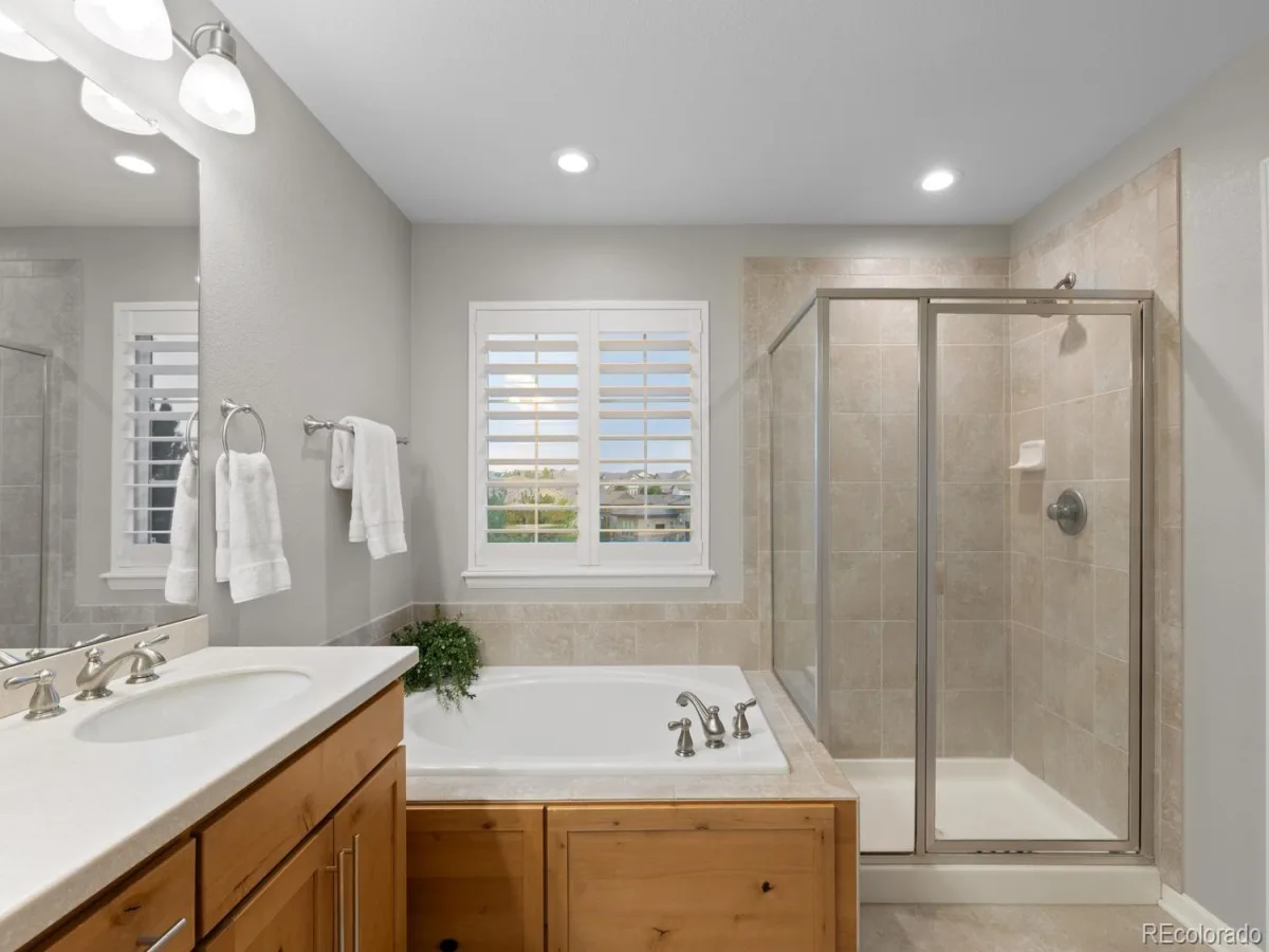 592 Meadowleaf Lane Highlands Ranch CO 80126 | MLS #REC3533603 08062026205025 1200 21