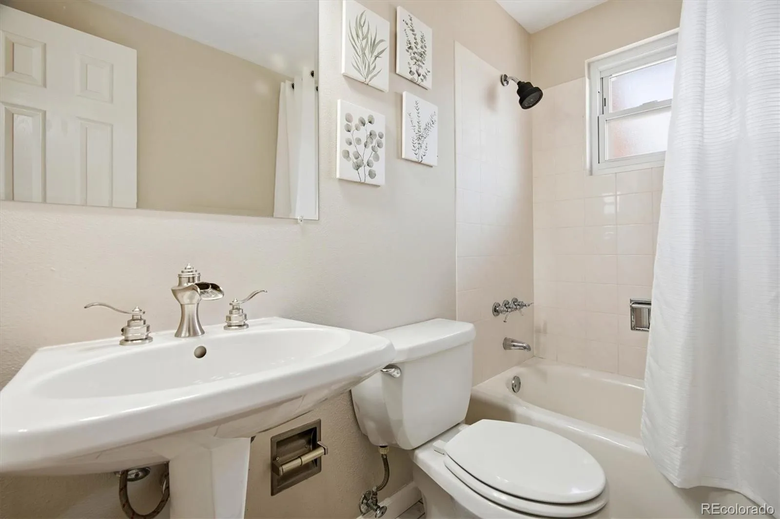 986 E 114th Place Denver CO 80233 | MLS #REC3533775 08222026205831 1600 17