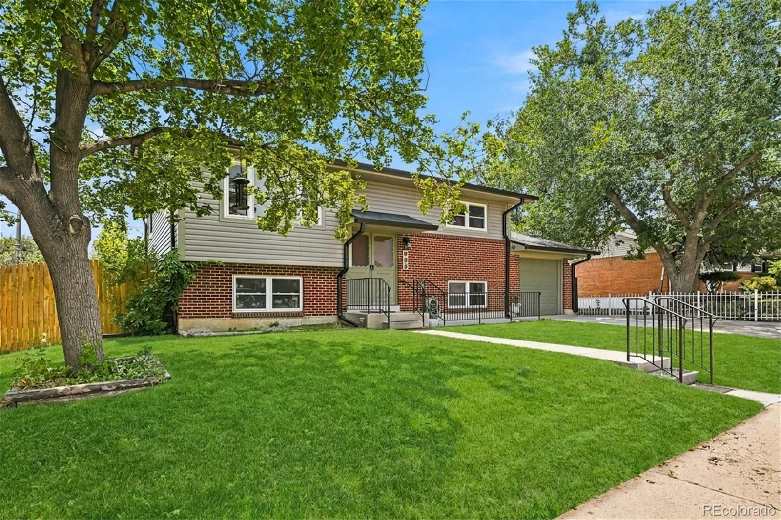 986 E 114th Place Denver CO 80233 | MLS #REC3533775 08222026205831 1600 40
