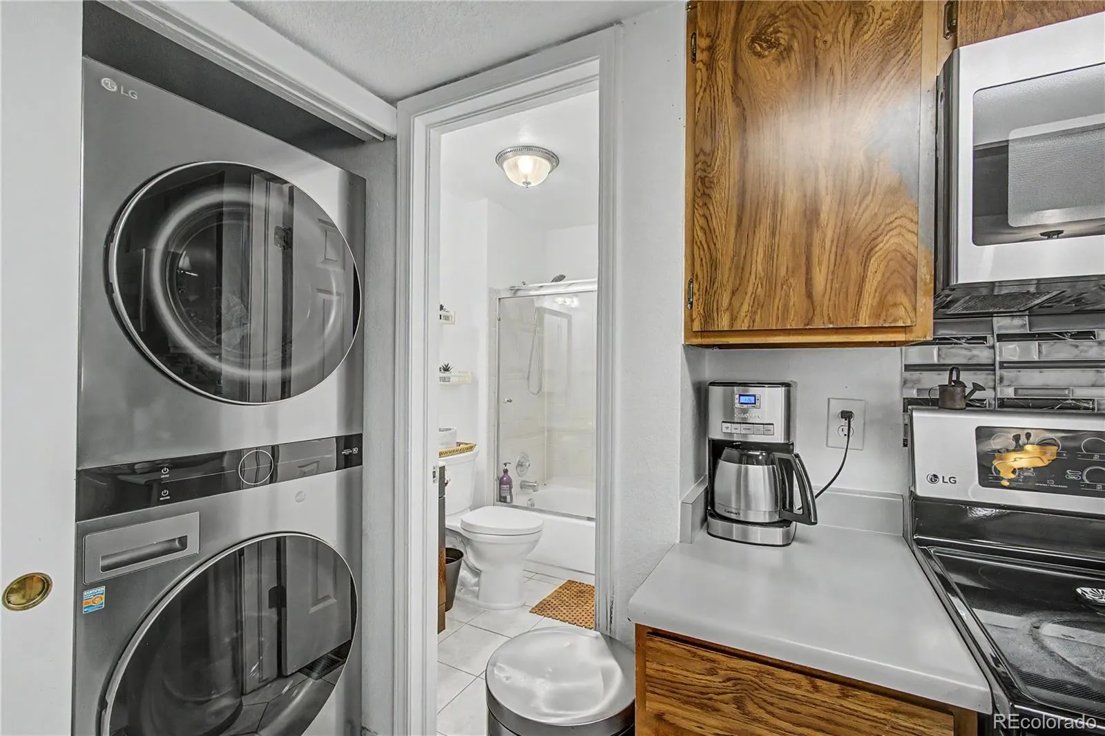 868 S Reed Court #A Lakewood CO 80226 MLS #REC3536690 05092026015938 1600 9