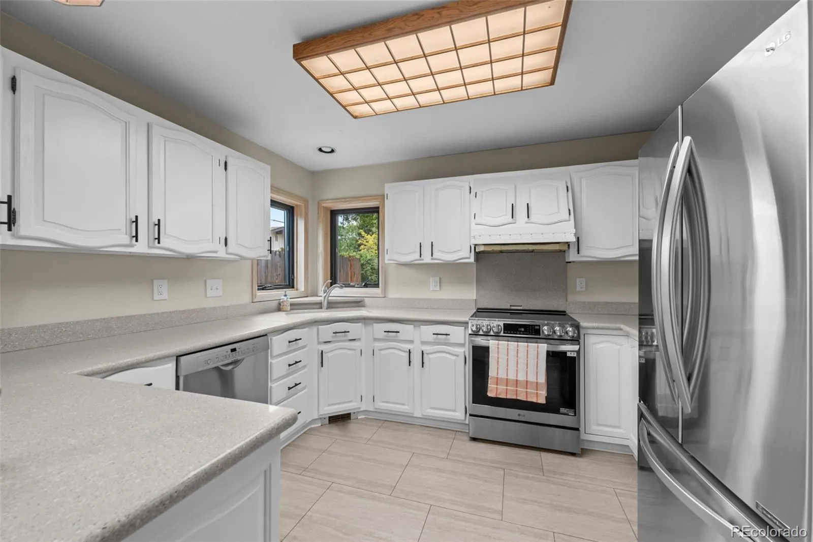 9546 Webster Way Broomfield CO 80021 MLS #REC3538700 05212026005032 1600 17