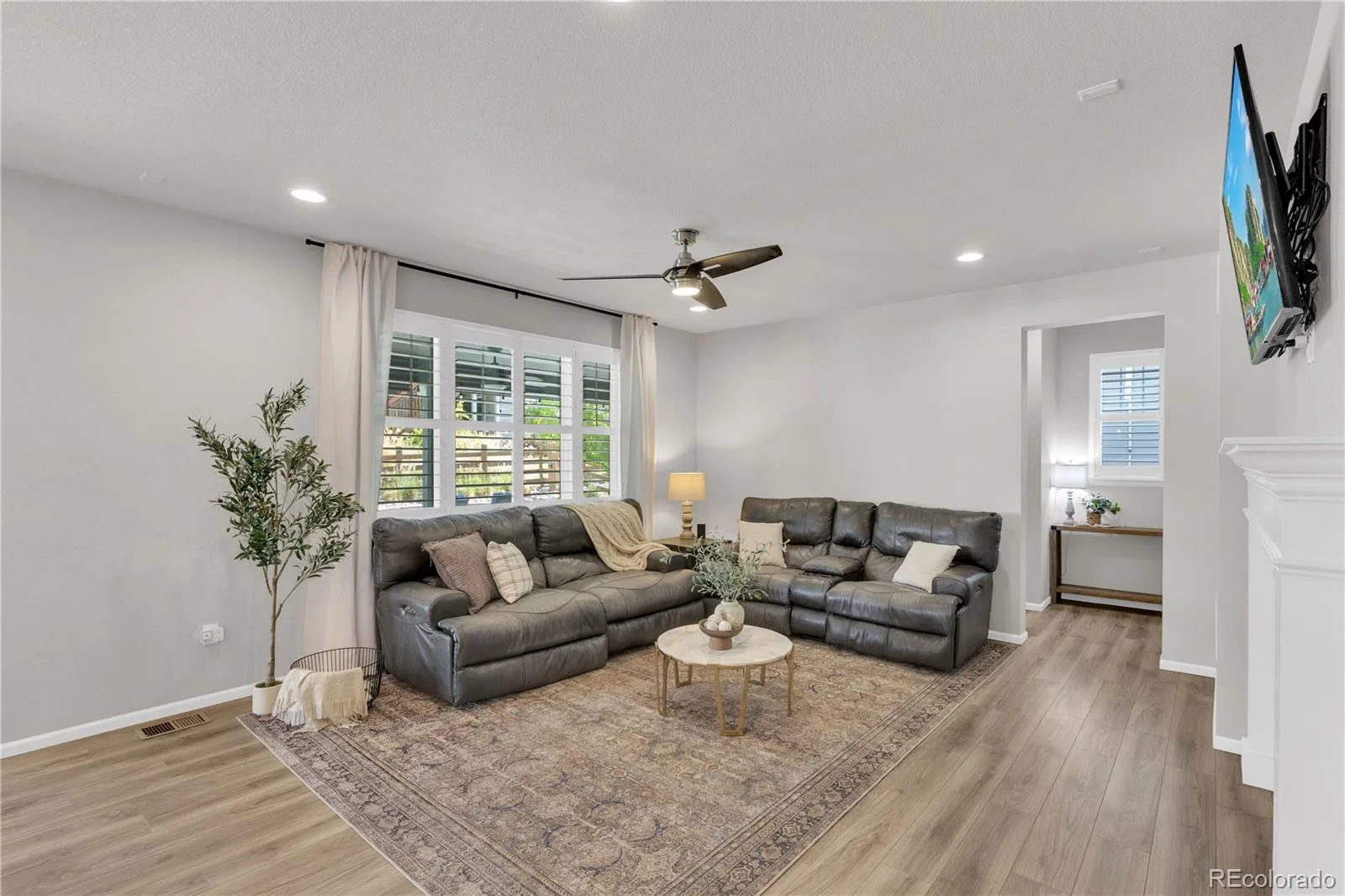 22629 E Tufts Place Aurora CO 80015 MLS #REC3538955 06192026235638 1600 12