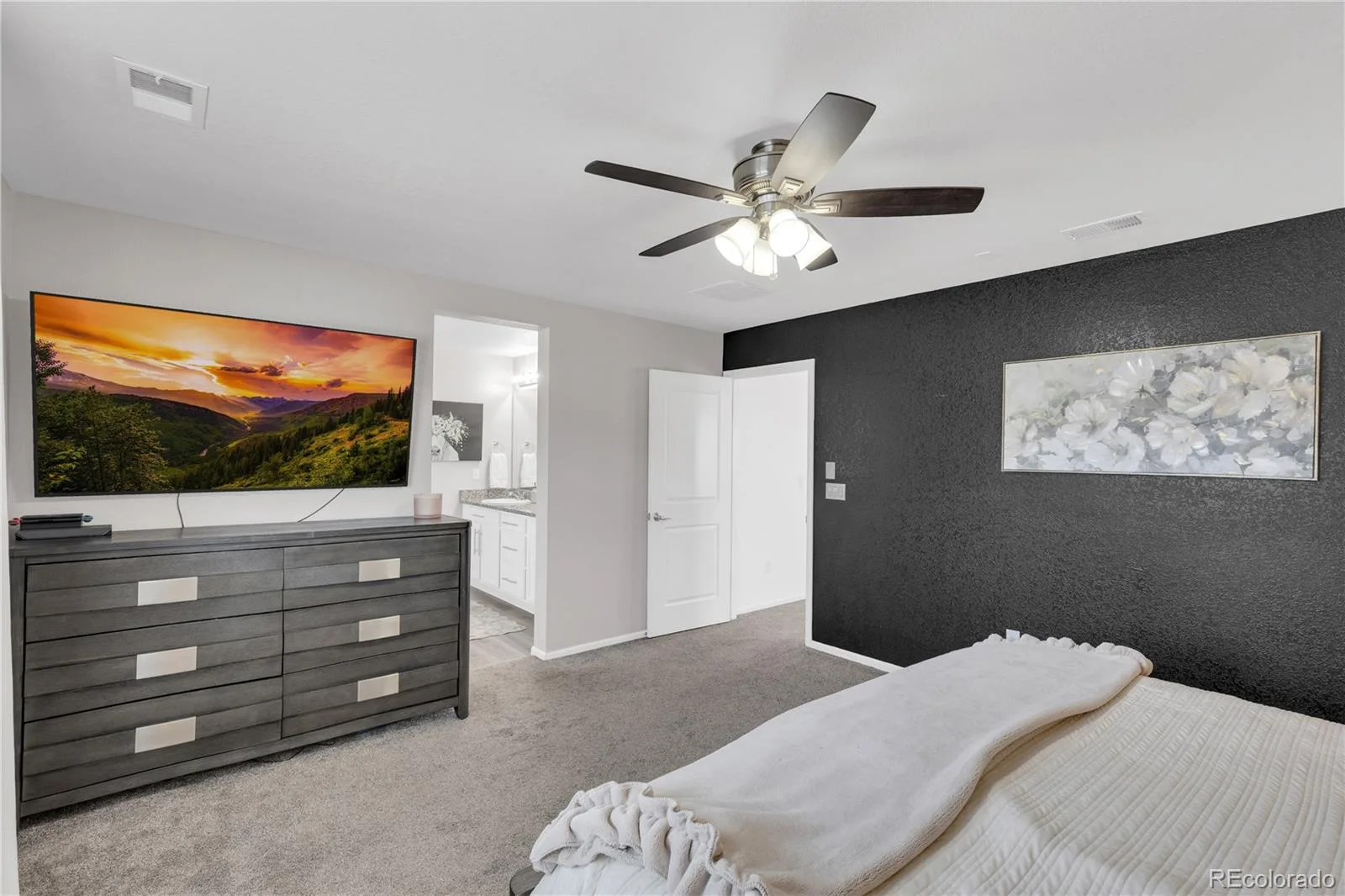 22629 E Tufts Place Aurora CO 80015 MLS #REC3538955 06192026235638 1600 25