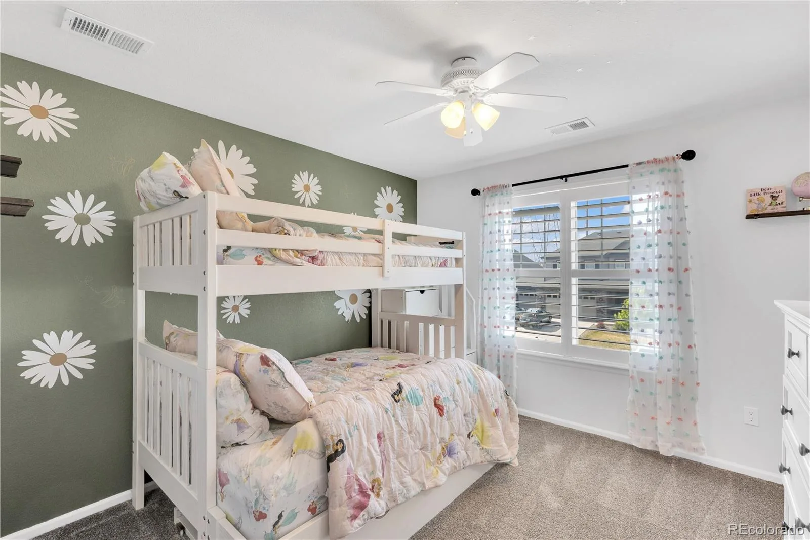 22629 E Tufts Place Aurora CO 80015 MLS #REC3538955 06192026235638 1600 36
