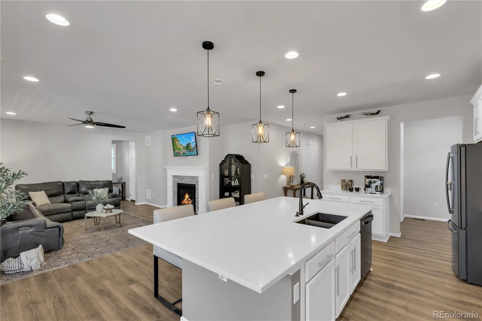 22629 E Tufts Place Aurora CO 80015 MLS #REC3538955 06192026235638 1600 6