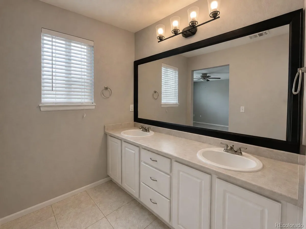 19472 E 59th Place Aurora CO 80019 | MLS #REC3540031 06092026002252 1200 9