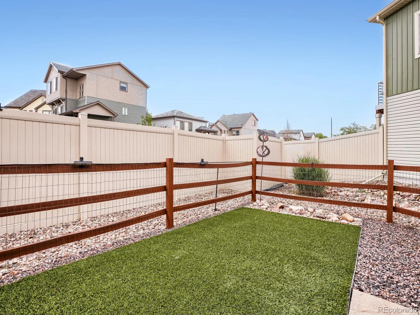 19198 E 55TH Avenue Denver CO 80249 | MLS #REC3540410 08142026023516 1600 23
