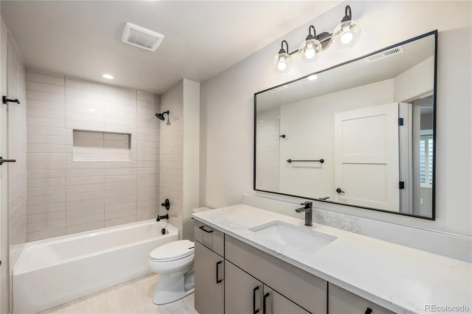 02262026190055 1600 21