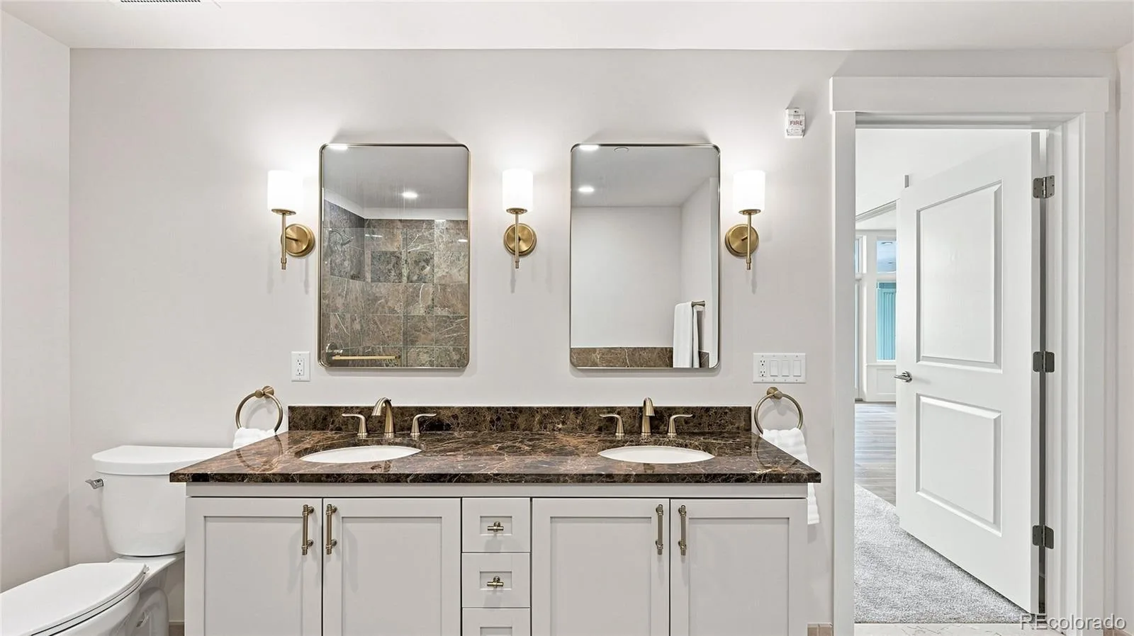 7220 W Bonfils Lane #302 Denver CO 80226 | MLS #REC3541395 08272026163314 1600 10