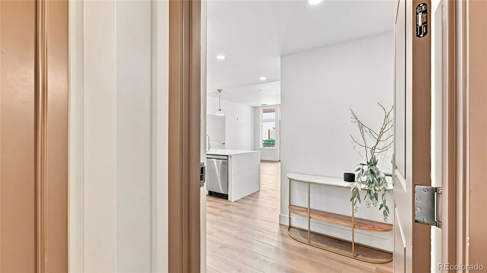 7220 W Bonfils Lane #302 Denver CO 80226 | MLS #REC3541395 08272026163314 1600 2