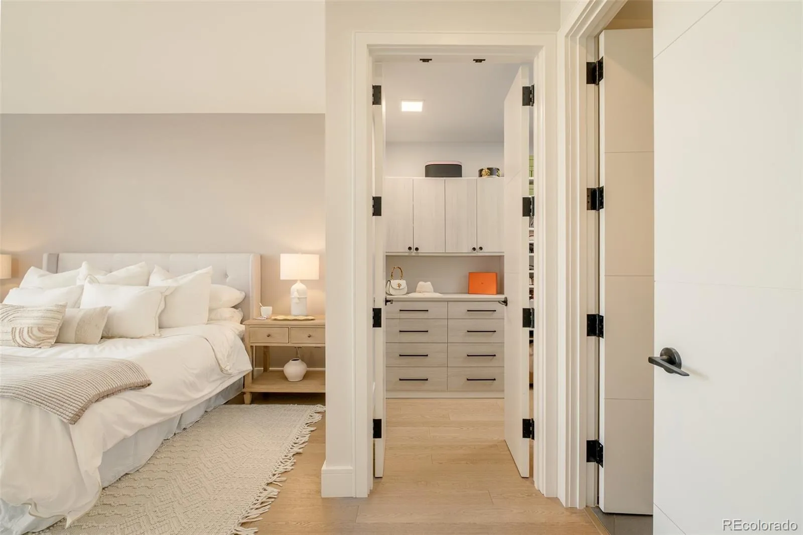 04092026213902 1600 21