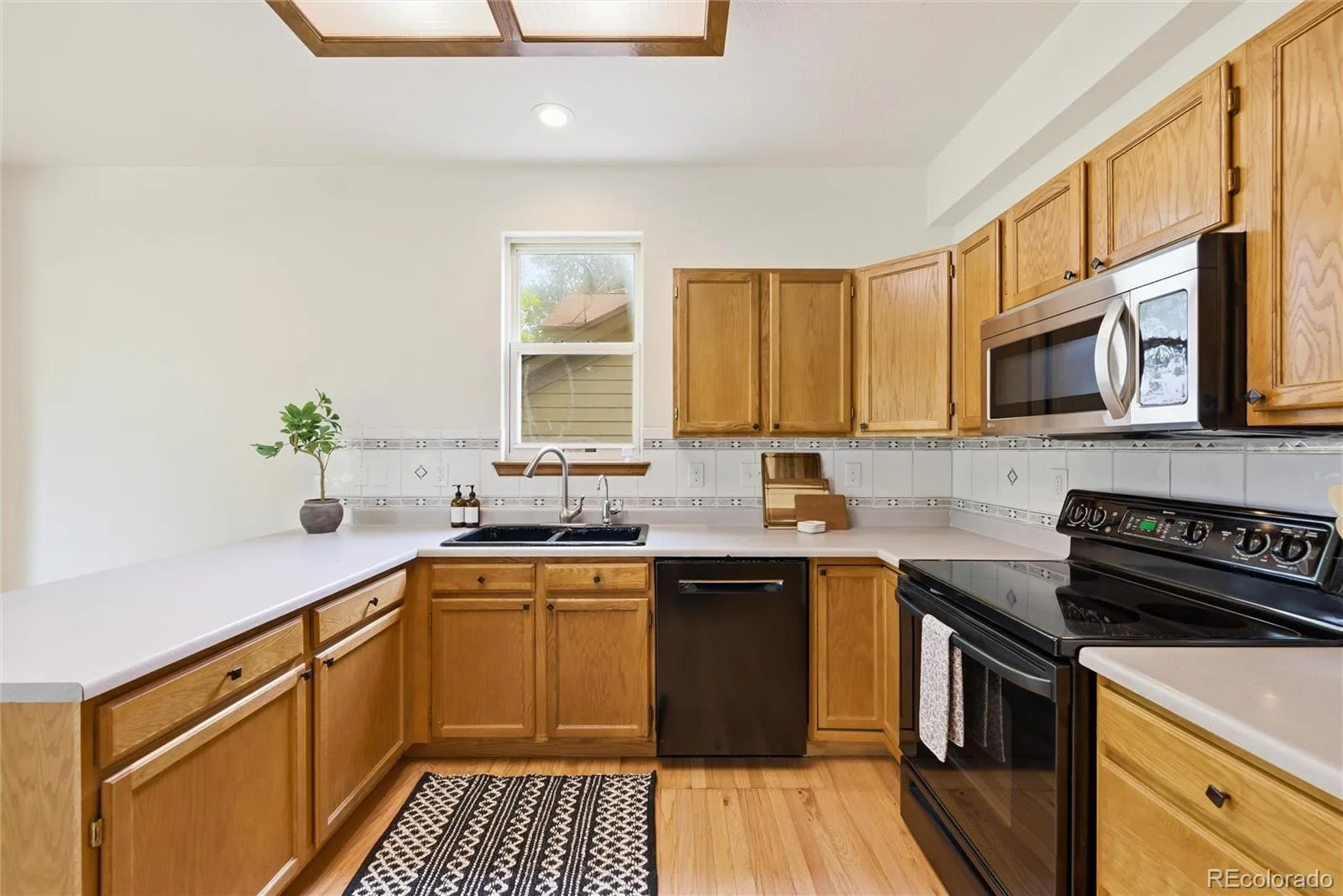 4333 Snowbird Avenue Broomfield CO 80020 MLS #REC3541645 07092026064923 1600 8