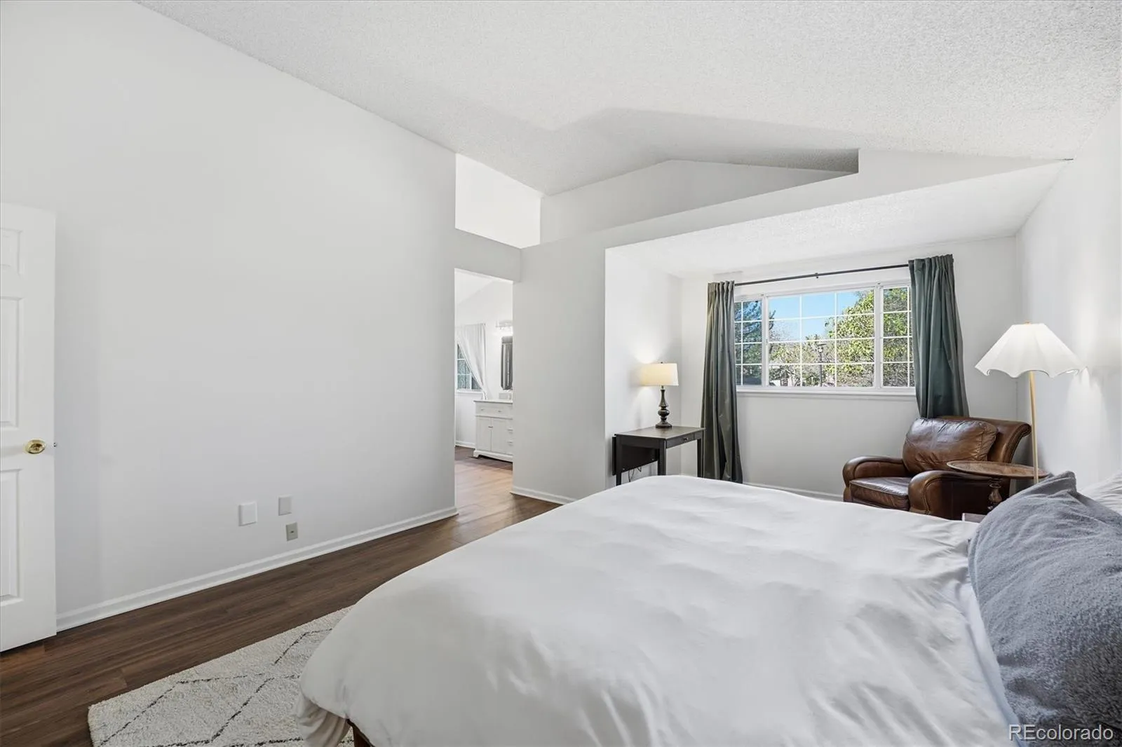 2258 S Nome Court Aurora CO 80014 MLS #REC3542152 04292026191049 1600 19