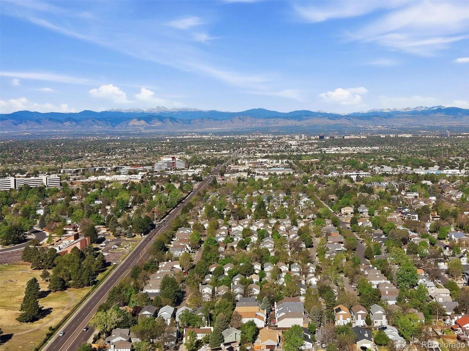 2258 S Nome Court Aurora CO 80014 MLS #REC3542152 04292026191049 1600 42