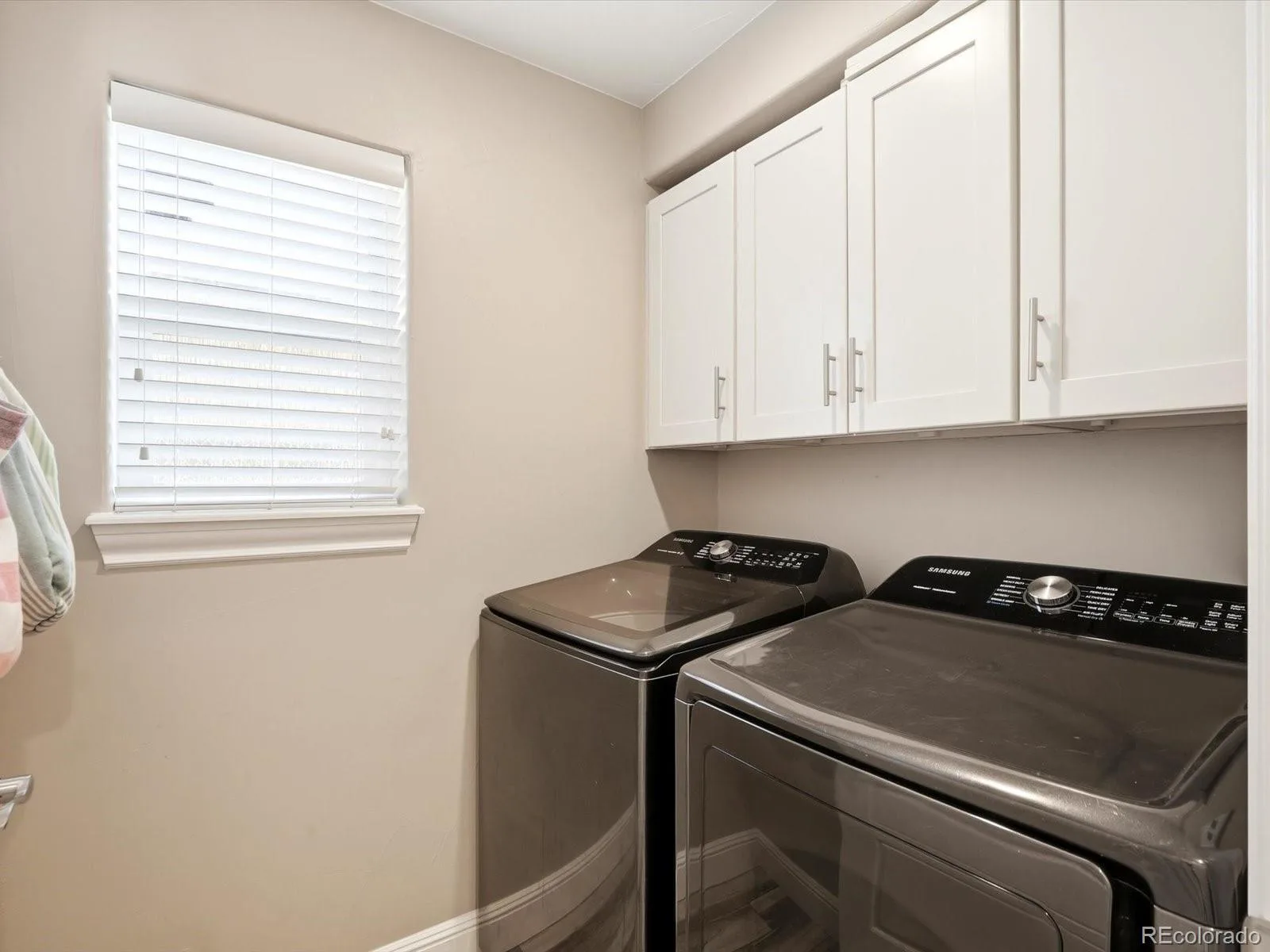 3381 S Clay Street Englewood CO 80110 | MLS #REC3542464 08052026203010 1600 25