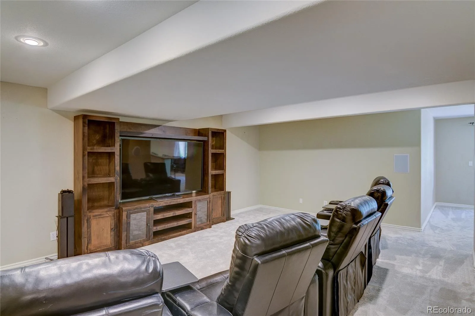 22226 E Glasgow Place Aurora CO 80016 MLS #REC3543318 06192026074624 1600 32