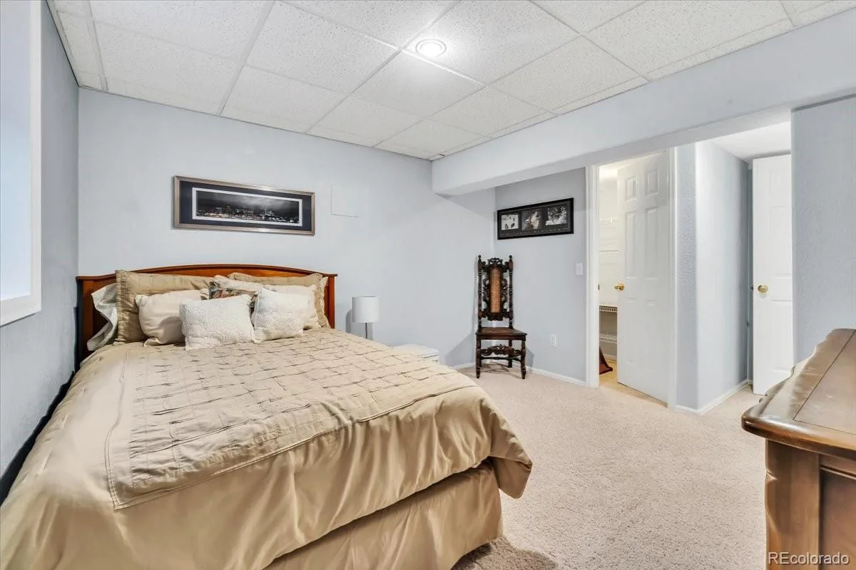7019 S Windermere Street Littleton CO 80120 MLS #REC3543415 06092026002255 1200 23