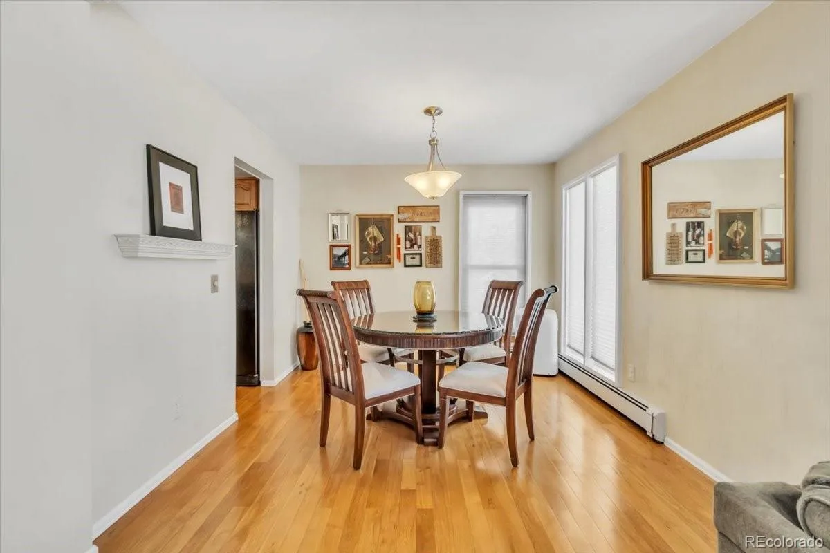 7019 S Windermere Street Littleton CO 80120 MLS #REC3543415 06092026002255 1200 9