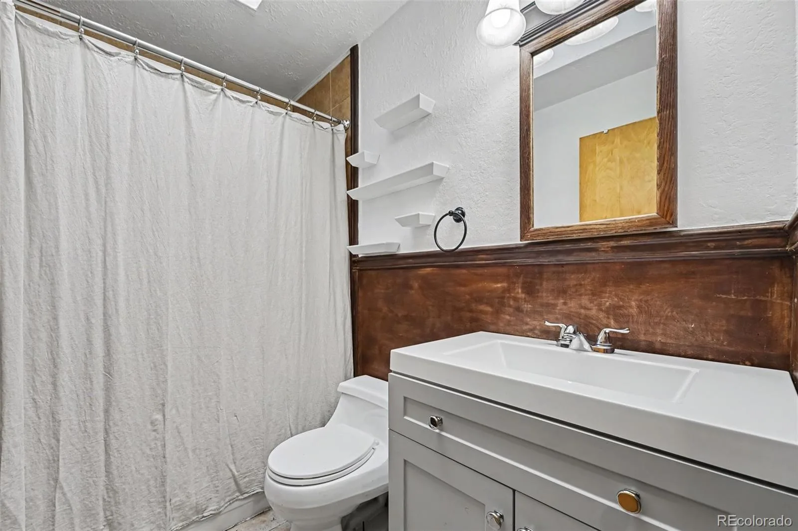 697 Lupine Street Golden CO 80401 | MLS #REC3544471 08242026234646 1600 9