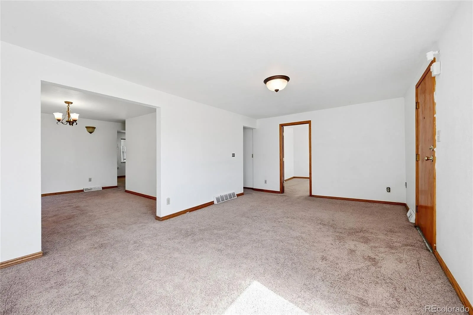 5411 Leyden Street Commerce City CO 80022 | MLS #REC3546622 07132026224721 1600 15