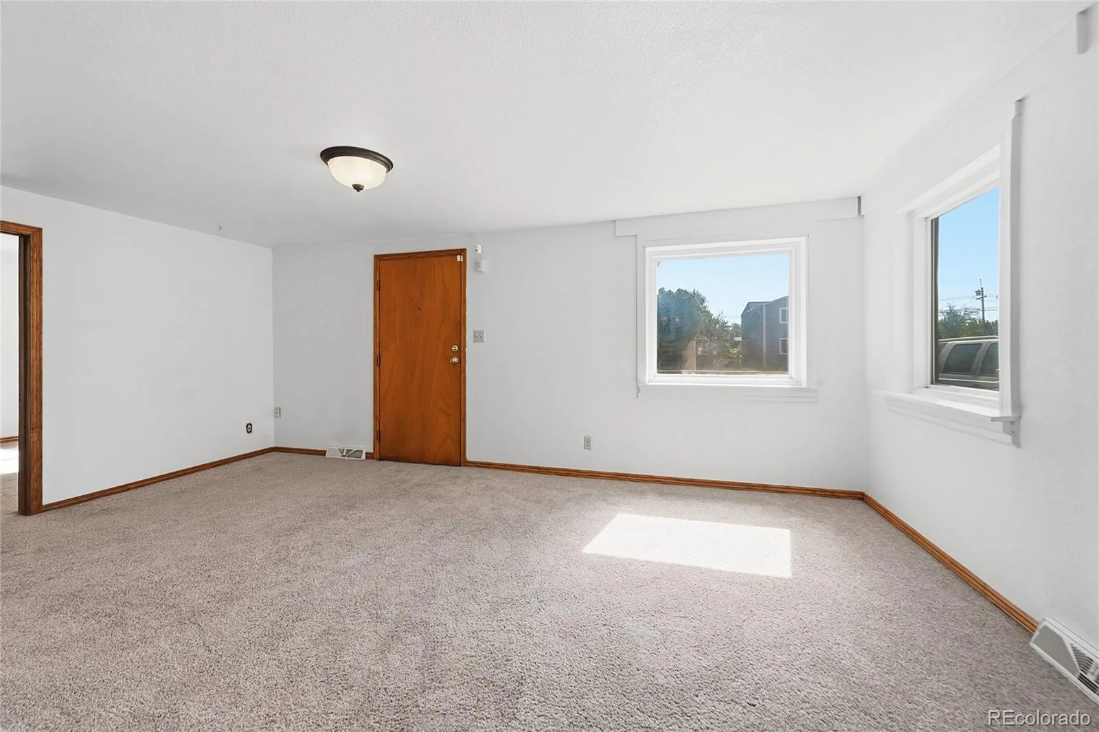 5411 Leyden Street Commerce City CO 80022 | MLS #REC3546622 07132026224721 1600 9