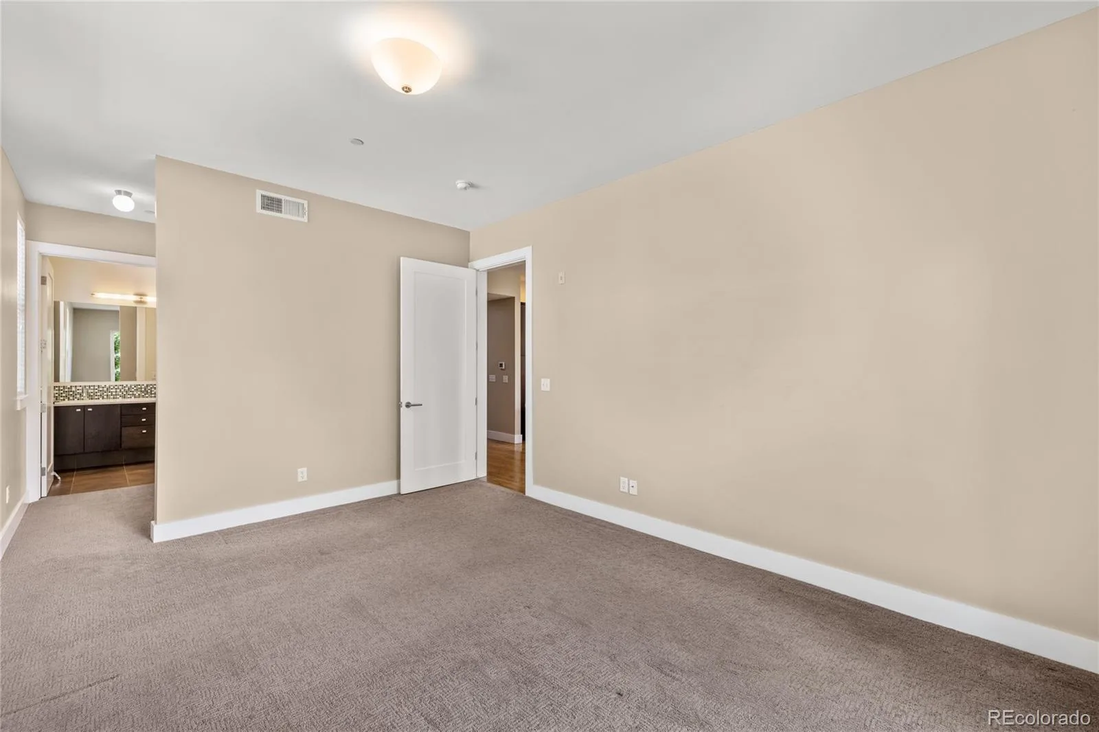 340 S Lafayette Street #202 Denver CO 80209 | MLS #REC3546975 08182026231701 1600 15