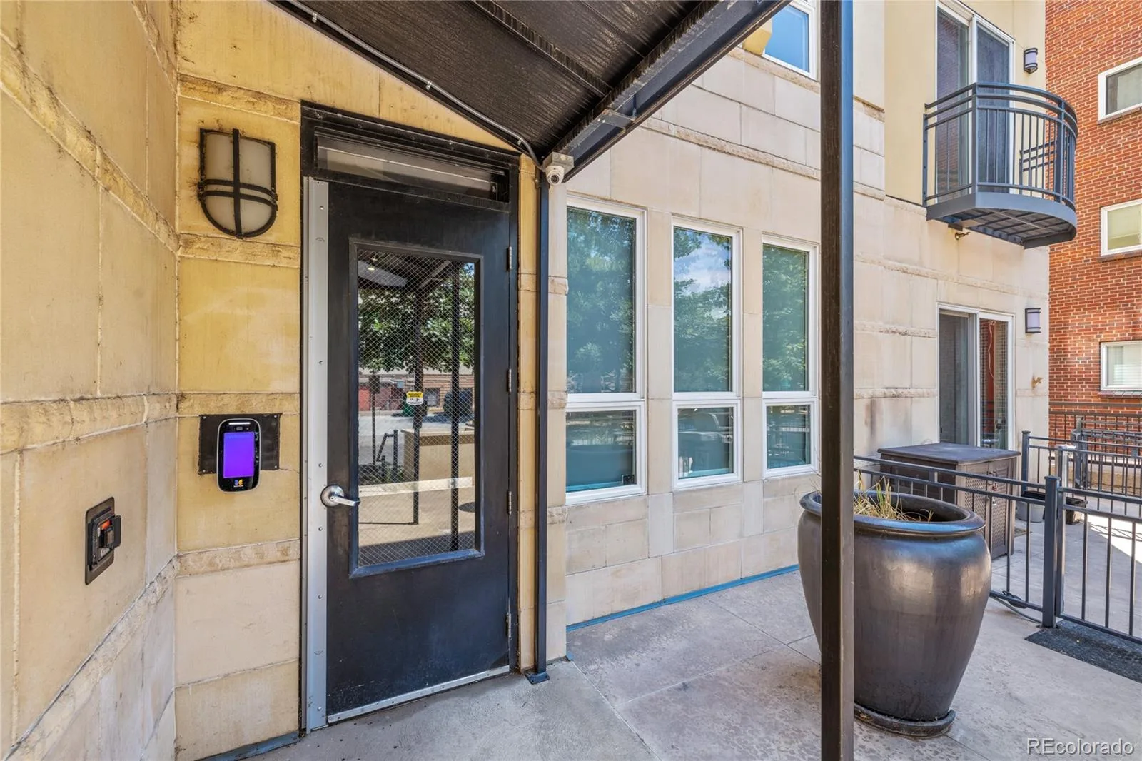 340 S Lafayette Street #202 Denver CO 80209 | MLS #REC3546975 08182026231701 1600 2