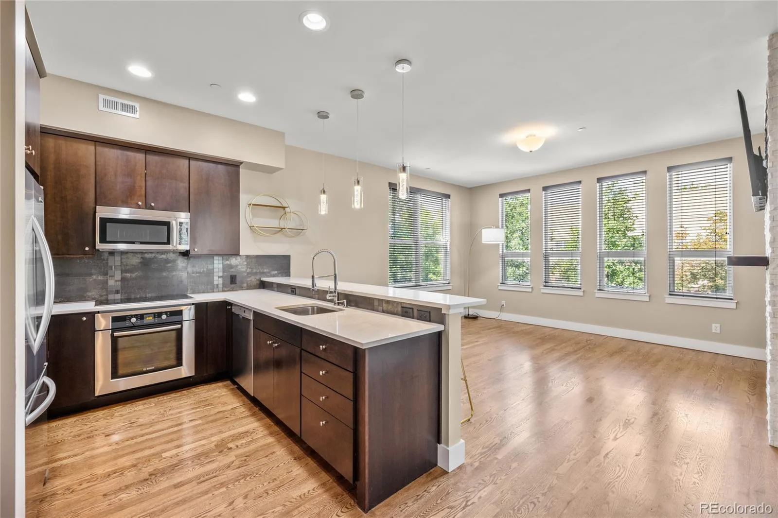 340 S Lafayette Street #202 Denver CO 80209 | MLS #REC3546975 08182026231701 1600 3