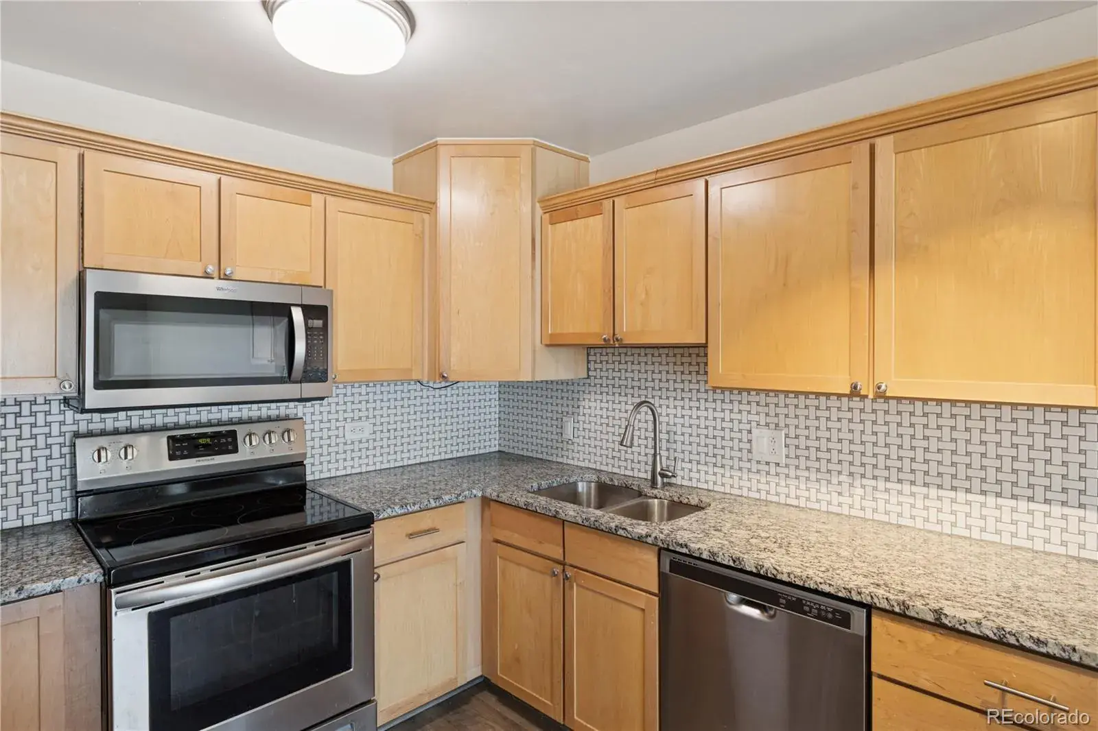 660 S Alton Way #7B Denver CO 80247 MLS #REC3547319 12042025061914 1600 13