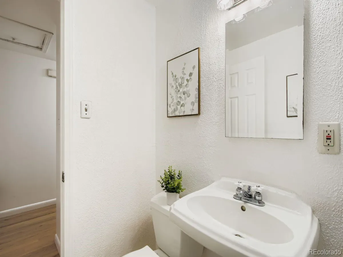 03212026220417 1200 15