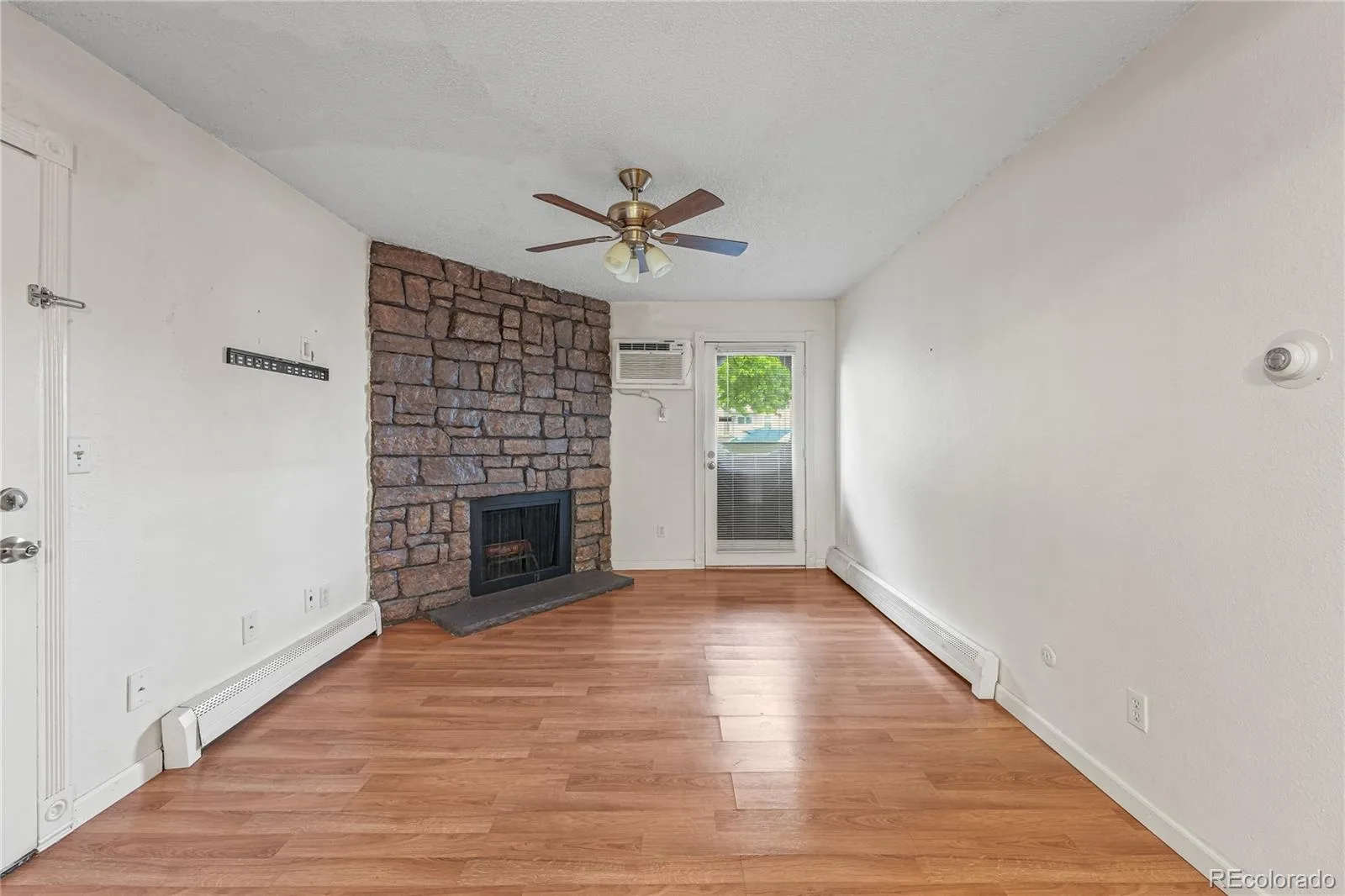 10150 E Virginia Avenue #101 #12 Denver CO 80247 MLS #REC3548596 06022026184217 1600 8
