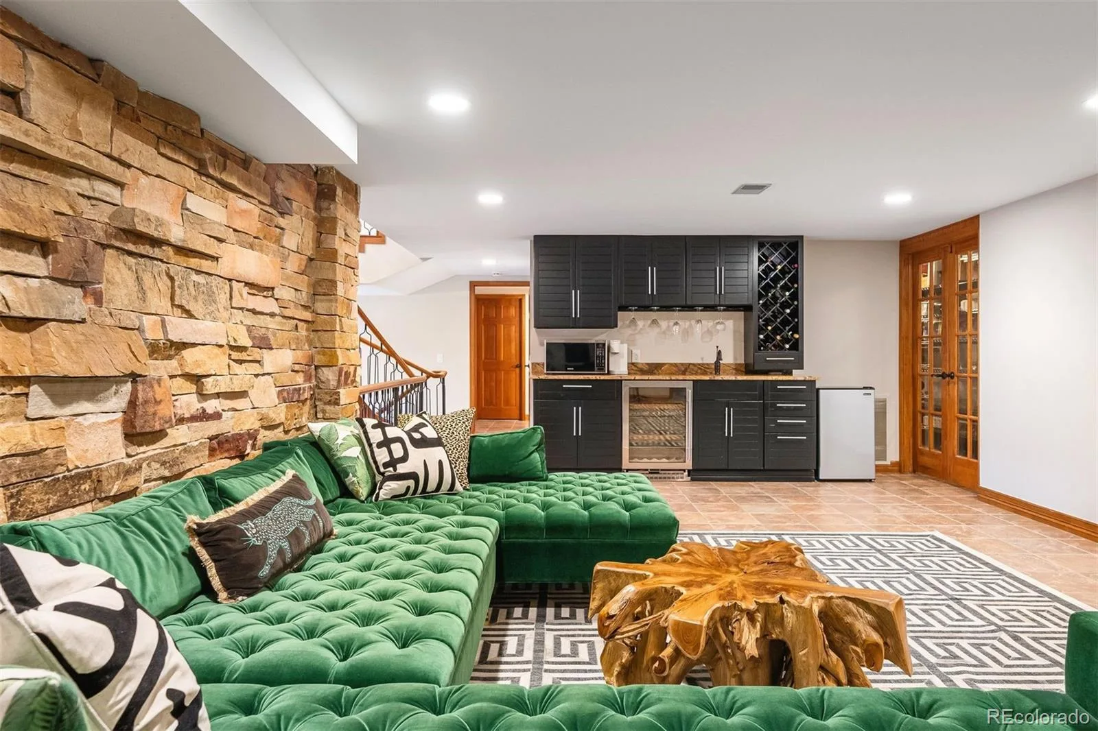 1992 Columbine Court Golden CO 80401 | MLS #REC3548821 08272026193856 1600 36