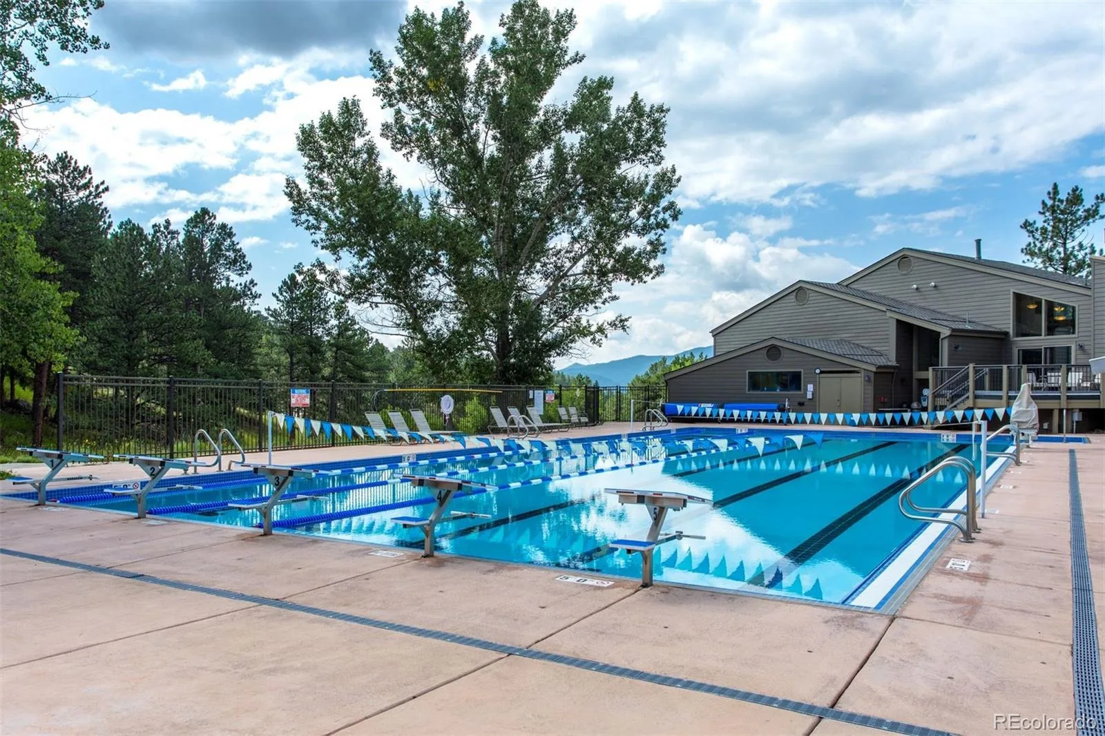 1992 Columbine Court Golden CO 80401 | MLS #REC3548821 08272026193856 1600 42
