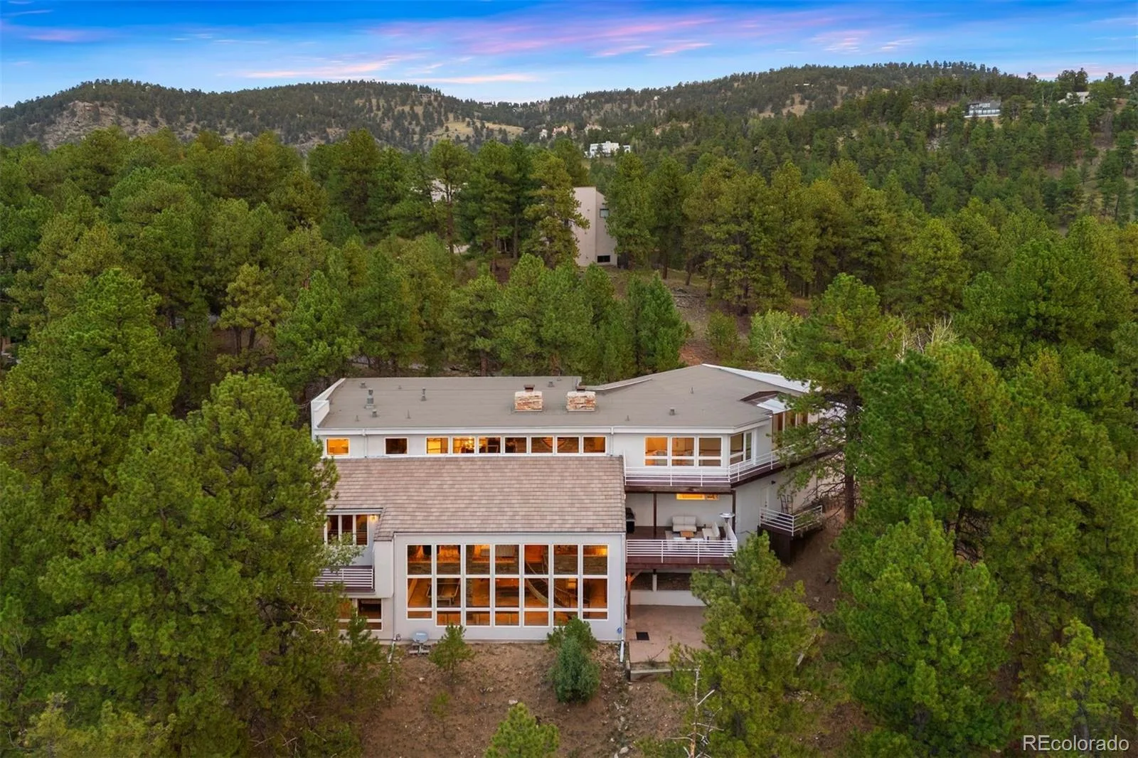 1992 Columbine Court Golden CO 80401 | MLS #REC3548821 08272026193856 1600 48