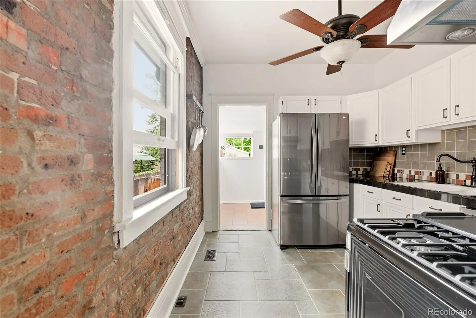 1063 S Clarkson Street Denver CO 80209 MLS #REC3550511 06092026203609 1600 14