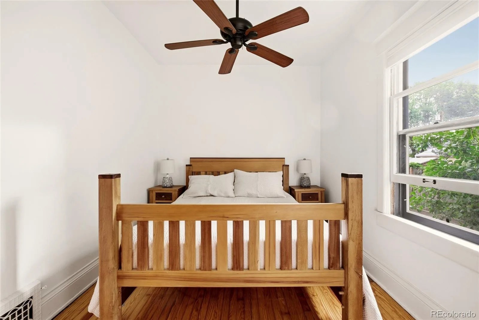 1063 S Clarkson Street Denver CO 80209 MLS #REC3550511 06092026203609 1600 16
