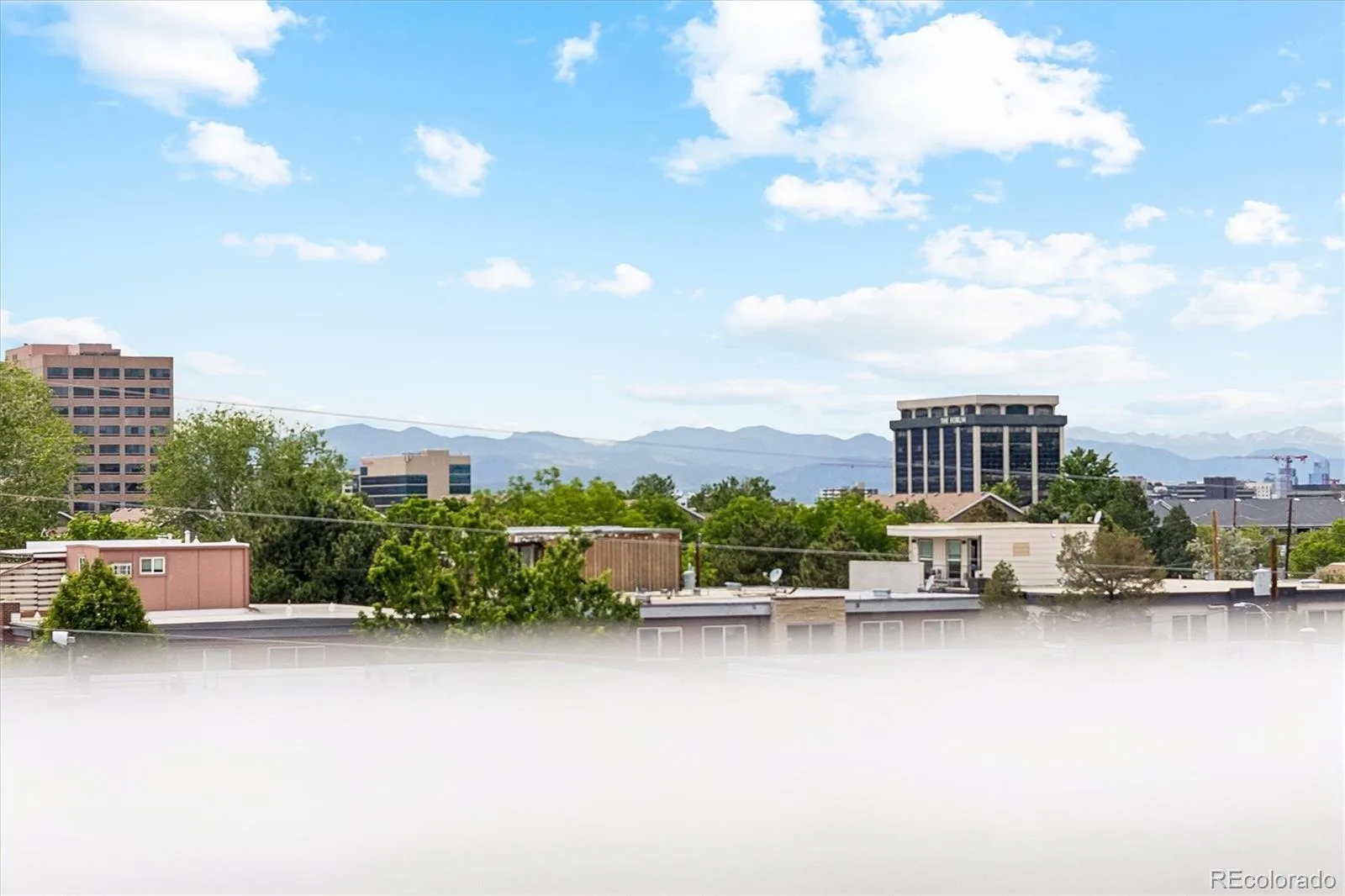550 S Forest Street #102 #1 Denver CO 80246 MLS #REC3551456 06092026002259 1600 27