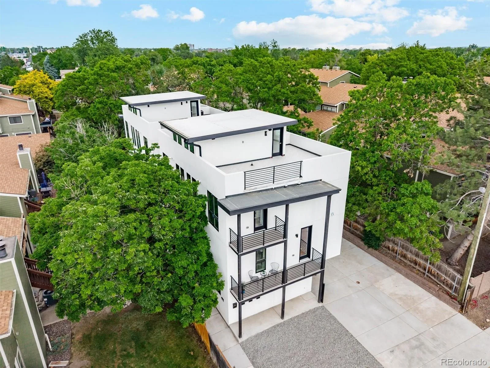 550 S Forest Street #102 #1 Denver CO 80246 MLS #REC3551456 06092026002259 1600 31